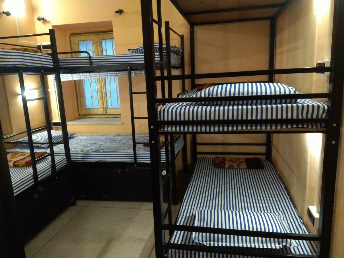 Ostello Bubble Beds Calcutta  Esterno foto