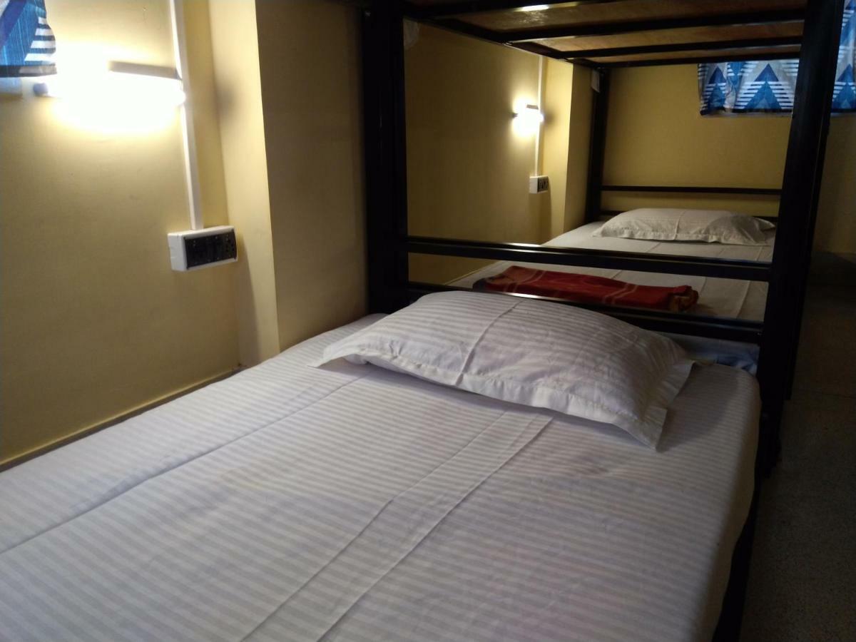Ostello Bubble Beds Calcutta  Esterno foto