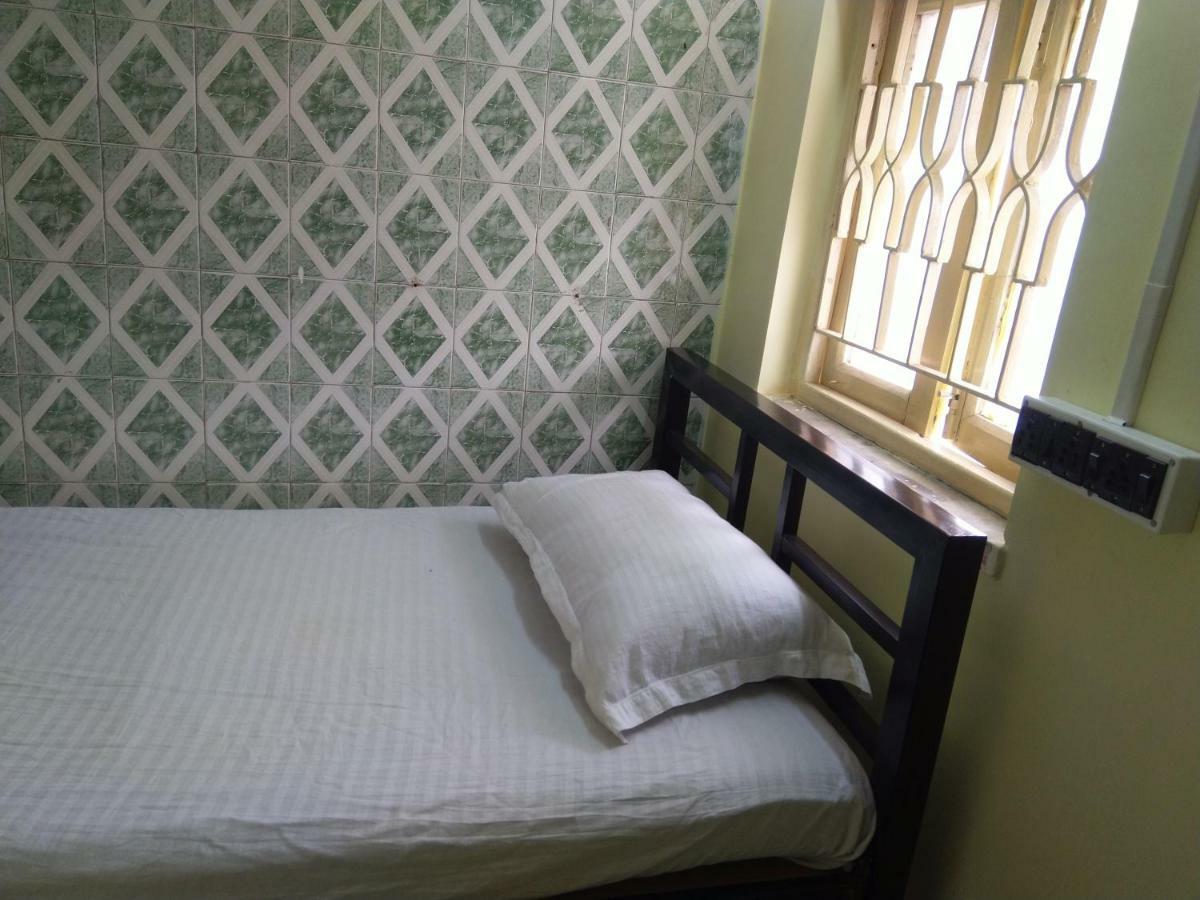 Ostello Bubble Beds Calcutta  Esterno foto